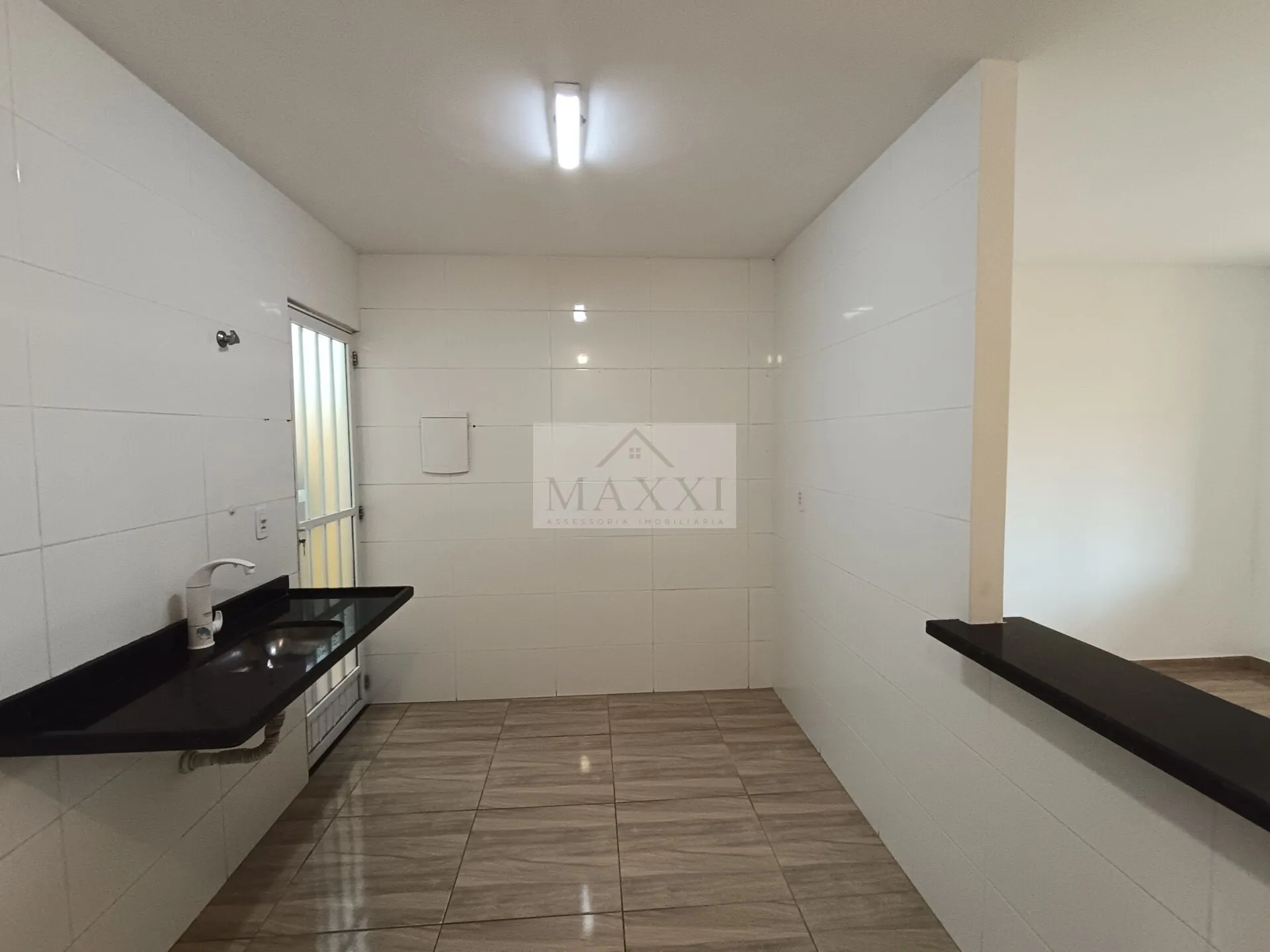 Imagem Casa Totalmente Reformada de 2 Quartos com Suíte e Quintal em Pedra de Guaratiba