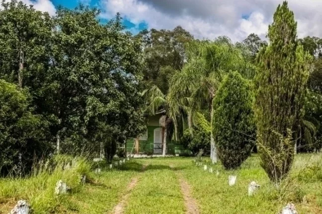 Imagem Sítio de 2,5 Hectares, Casa Principal, Casa Caseiro, Piscina, Águas Claras