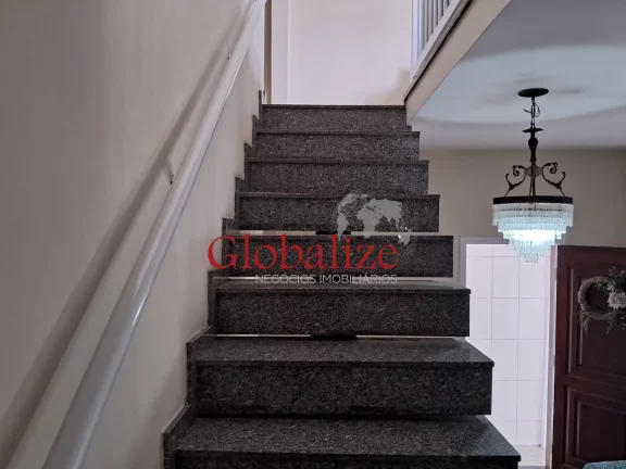 Imagem Lindo sobrado espaçoso em Santos no Saboó (Chico de Paula) por apenas R$ 480.000,00