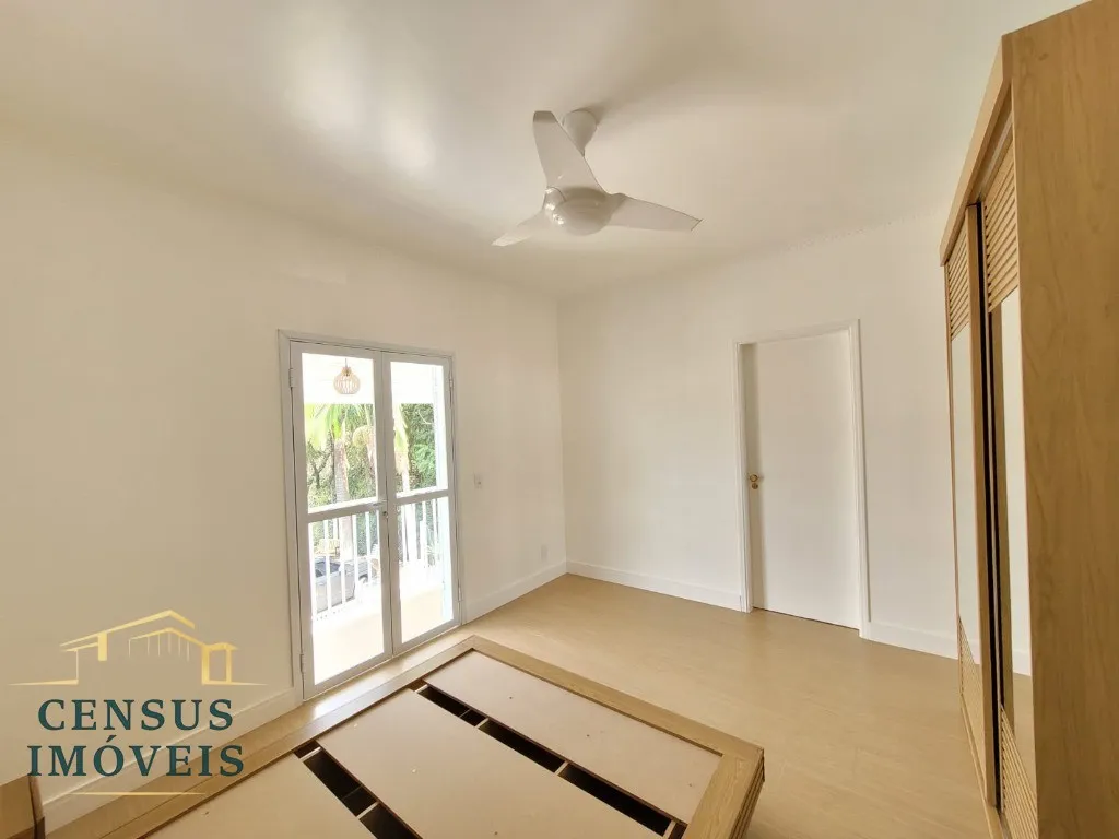 Foto do imóvel: Imperdível! Casa à venda em Vinhedo-SP, bairro Nova Vinhedo. 3 quartos, 1 suíte, 2 salas, 3 banheiros, 4 vagas, 259m². em NOVA VINHEDO