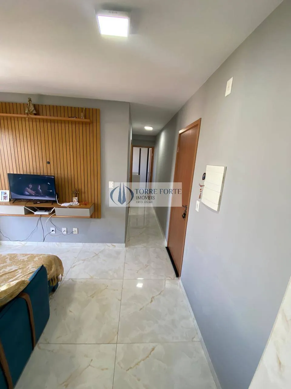 Imagem Lindo Apartamento com 2 Dormitórios e 1 Vaga em Guaianases