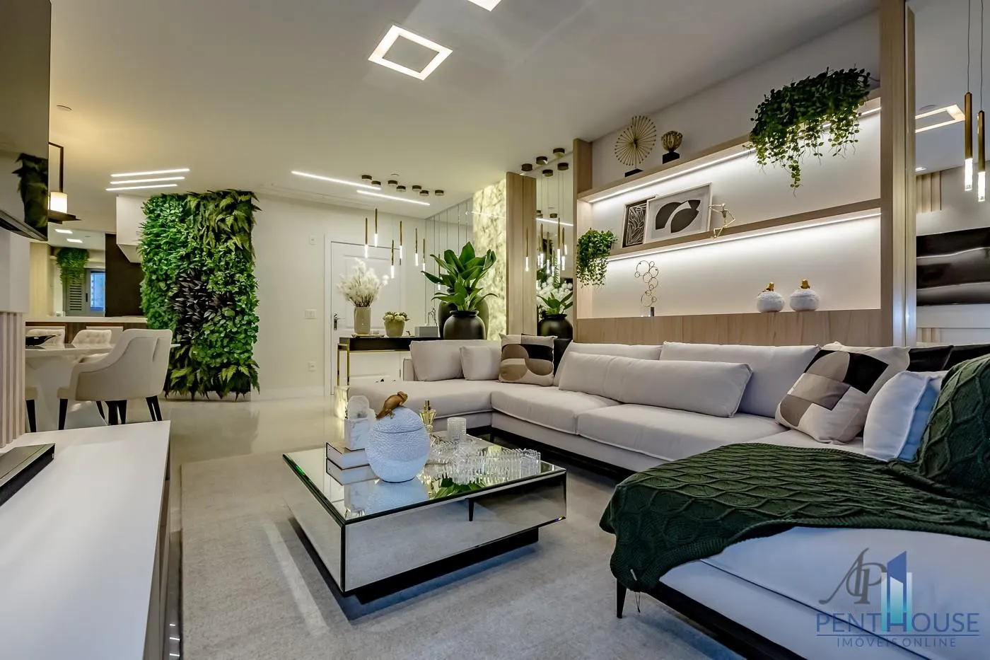 Imagem Apartamento com Terraço para Venda em Balneário Camboriú, CENTRO, 4 dormitórios, 4 suítes, 5 banheiros, 3 vagas
