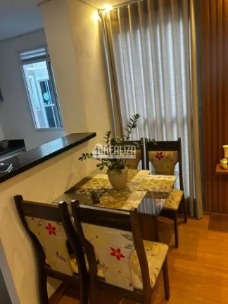 Imagem Apartamento de 2 dormitórios no Condomínio Residencial Turim, no bairro Recreio dos Bandeirantes, Uberaba - Excelente oportunidade!