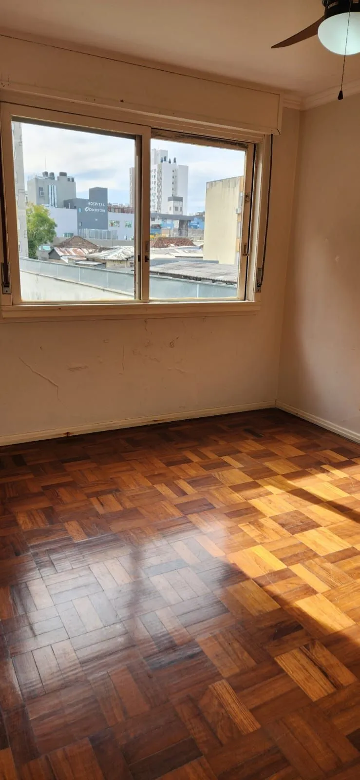 Imagem Apartamento de 3 quartos, suíte 1 vaga de garagem bairro Santana em Porto Alegre