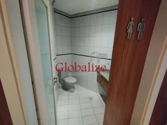 Imagem Venda de sala comercial no centro de Santos por R$ 205.000,00