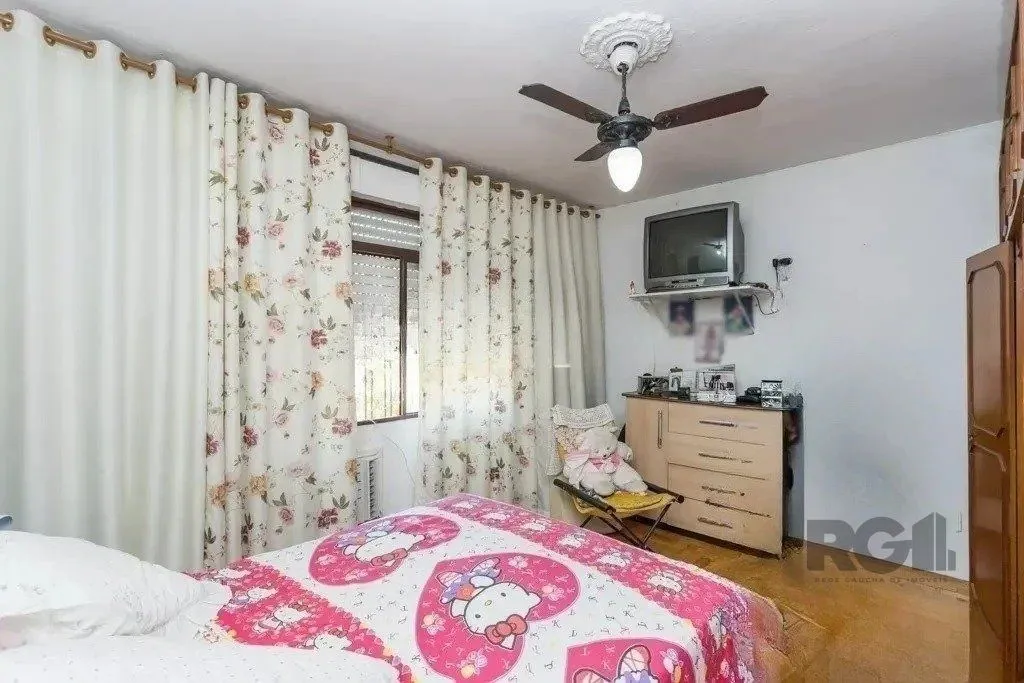 Imagem Casa de 3 dormitórios no bairro Jardim Carvalho
