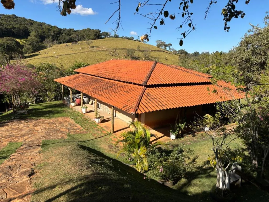 Foto do imóvel "vendo 6 Hectares de Sossego em Entre Rios de Minas"