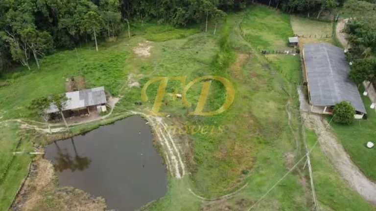 Imagem Sítio em Piracaia c/ Lago