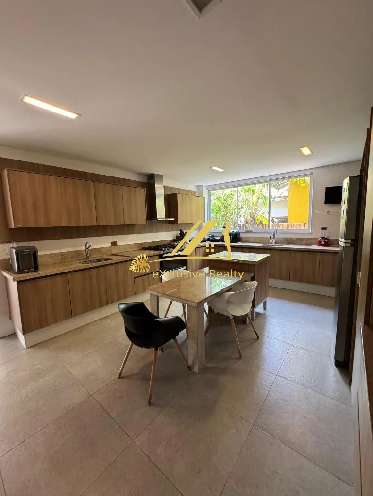Imagem Casa RESIDENCIAL em Camaçari - Bahia, Guarajuba (Monte Gordo)