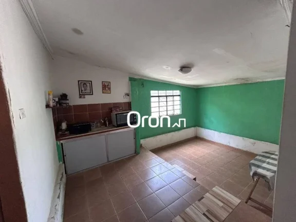 Imagem Casa à venda, 360 m² por R$ 749.000,00 - Jardim das Esmeraldas - Goiânia/GO