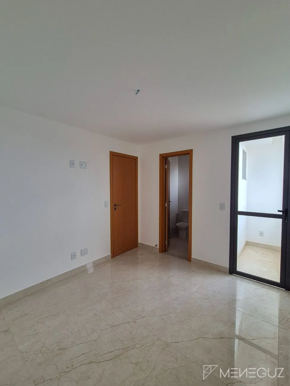 Imagem Apartamento 3 Quartos na Beira Mar da Praia do Morro - Prédio Novo com Lazer na Cobertura