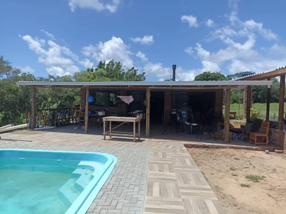 Imagem EXCELENTE!!! Sitio com 2 Ha. Casa, Salão de Festas, Piscina, Águas Claras