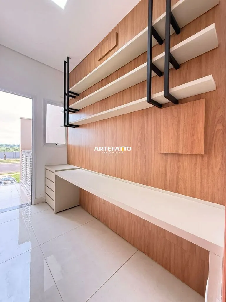 Imagem Casa com 3 Suítes no condomínio Piemonte