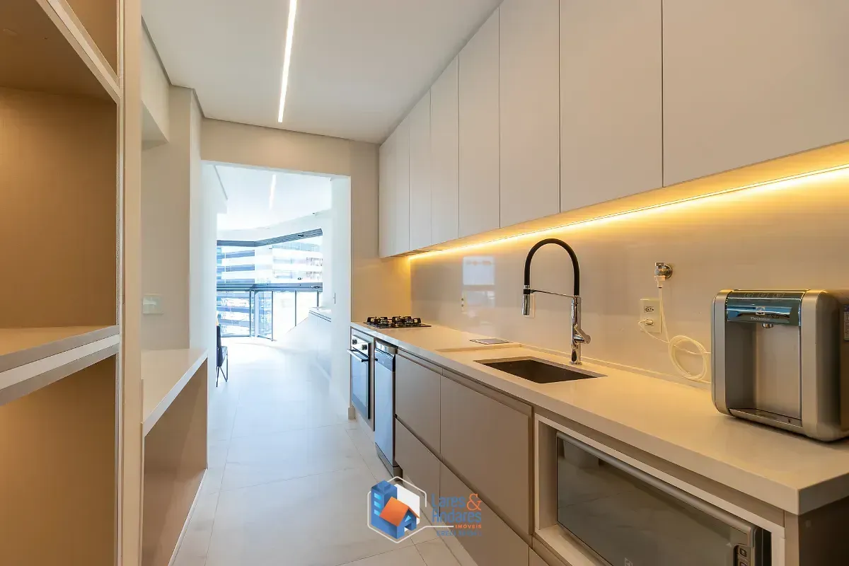 Imagem Apartamento para venda em Chácara Santo Antônio (Zona Sul) com 3 quartos, sendo 3 suítes, 162m²