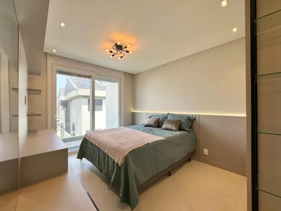 Imagem Casa em Condominio 4 Dormitórios - Bairro xangri-la