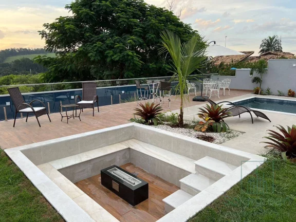 Imagem Casa de Condomínio com 600m² com 3 suites e Área gourmet