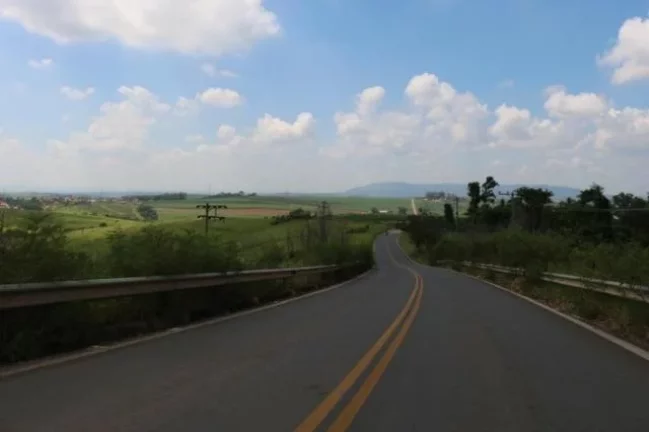 Imagem Área de terreno com 124.520m2 à 450 metros da Rodovia Castello Branco
