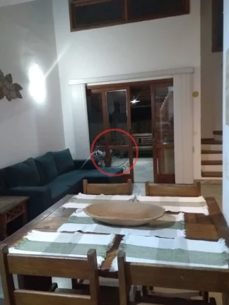 Imagem Casa dentro de condominio no sertao de Camburi