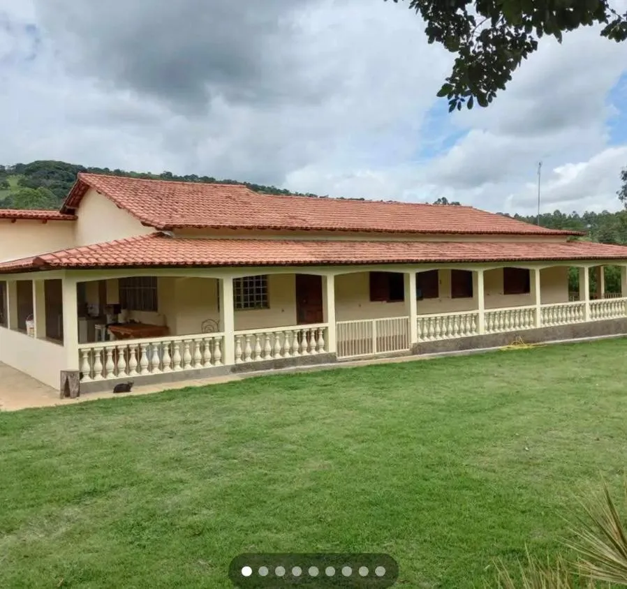 VENDE-SE FAZENDA EM PASSA TEMPO / MG área total de 100 hectares