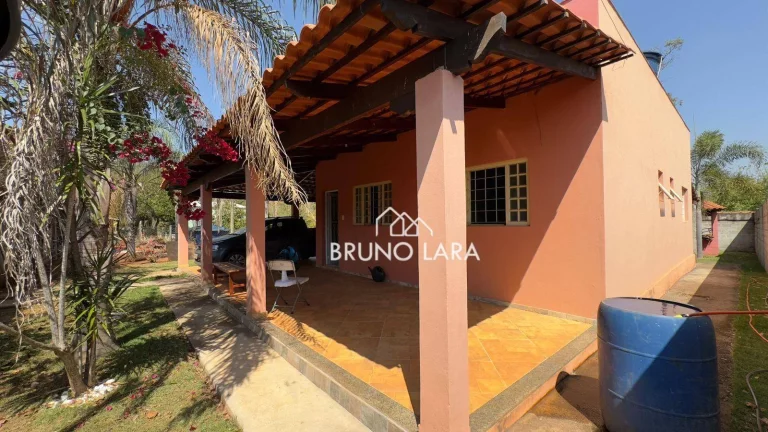 Imagem Casa à venda no Bairro Pedra Grande - Igarapé MG