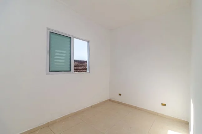 Imagem CASA DE CONDOMINIO NA GUILHERMINA 2 DORMITÓRIOS 1 SUÍTE!!!