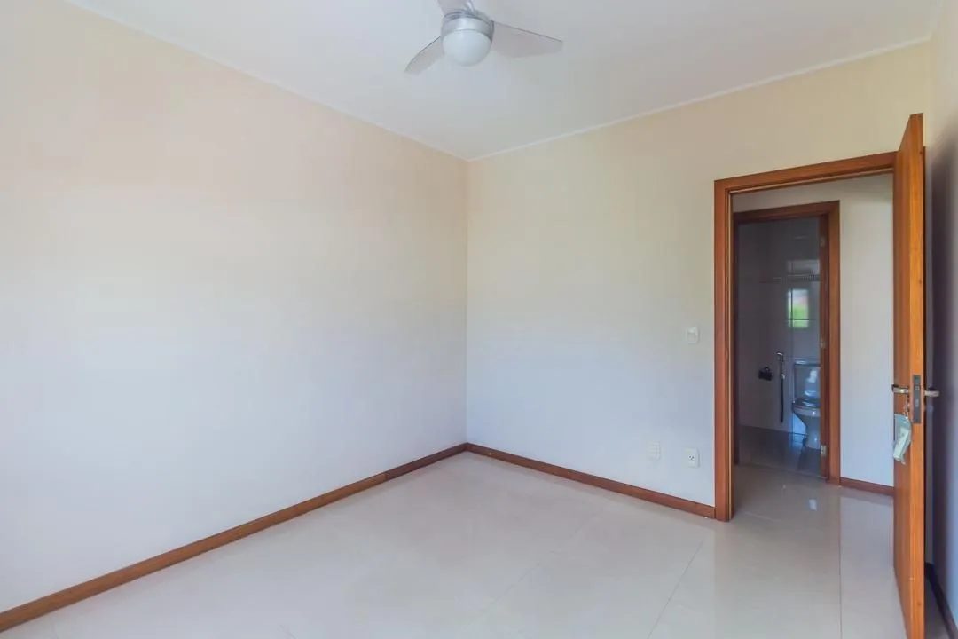 Imagem Apartamento 2 dormitorios à venda Avenida Andaraí, Passo da Areia - Porto Alegre