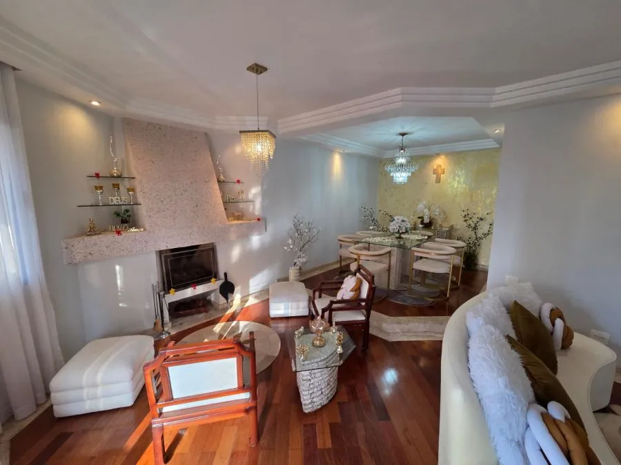 Imagem Excelente Oportunidade de Alto Padrão com 188 m2 .4 dorm.