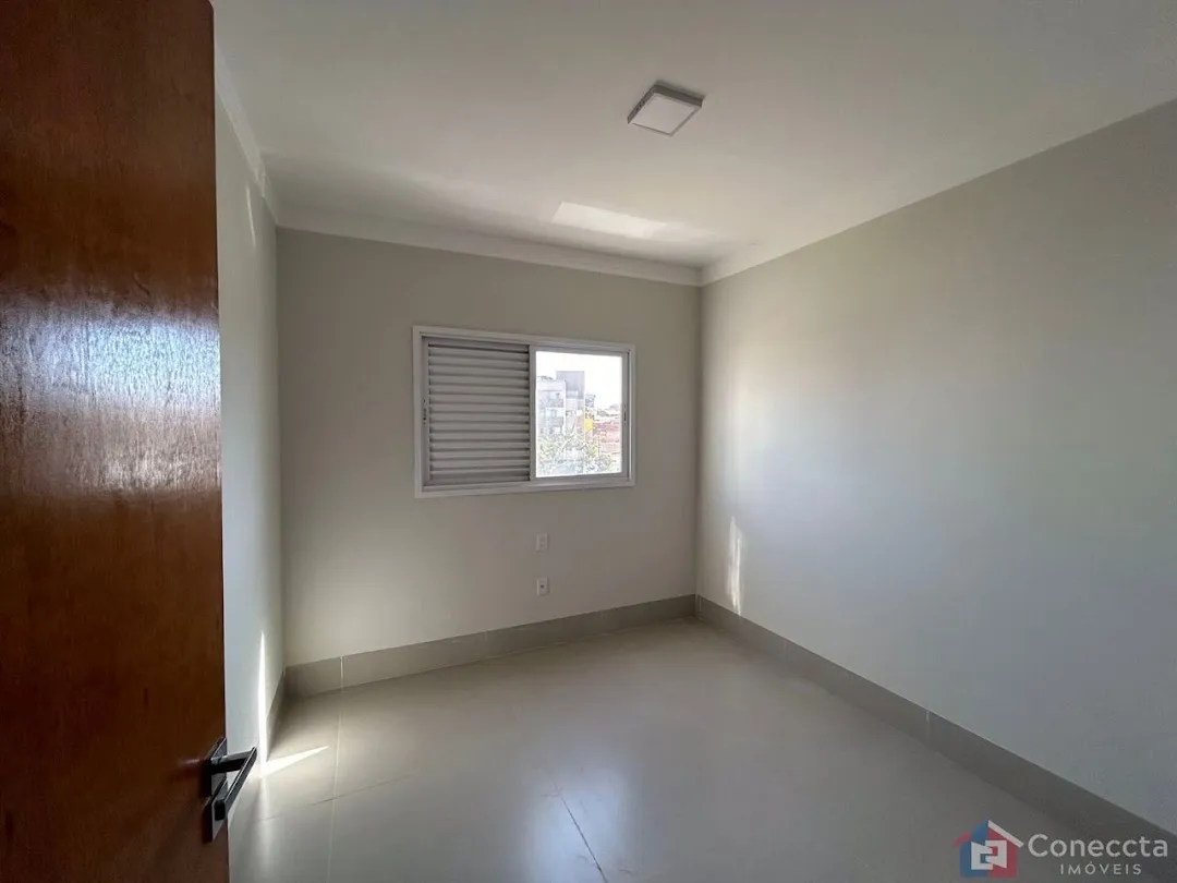 Imagem Apartamento com 3 dormitórios à venda, 105 m² por R$ 680.000,00 - Sobradinho - Patos de Minas/MG