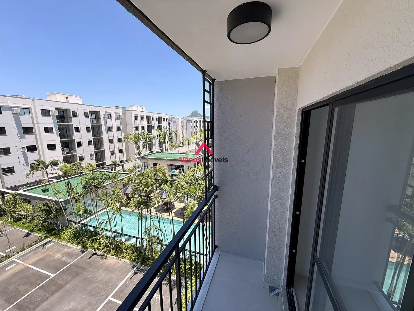 Imagem Apartamento para Venda em Rio de Janeiro, Jacarepaguá, 2 dormitórios, 1 suíte, 2 banheiros, 1 vaga