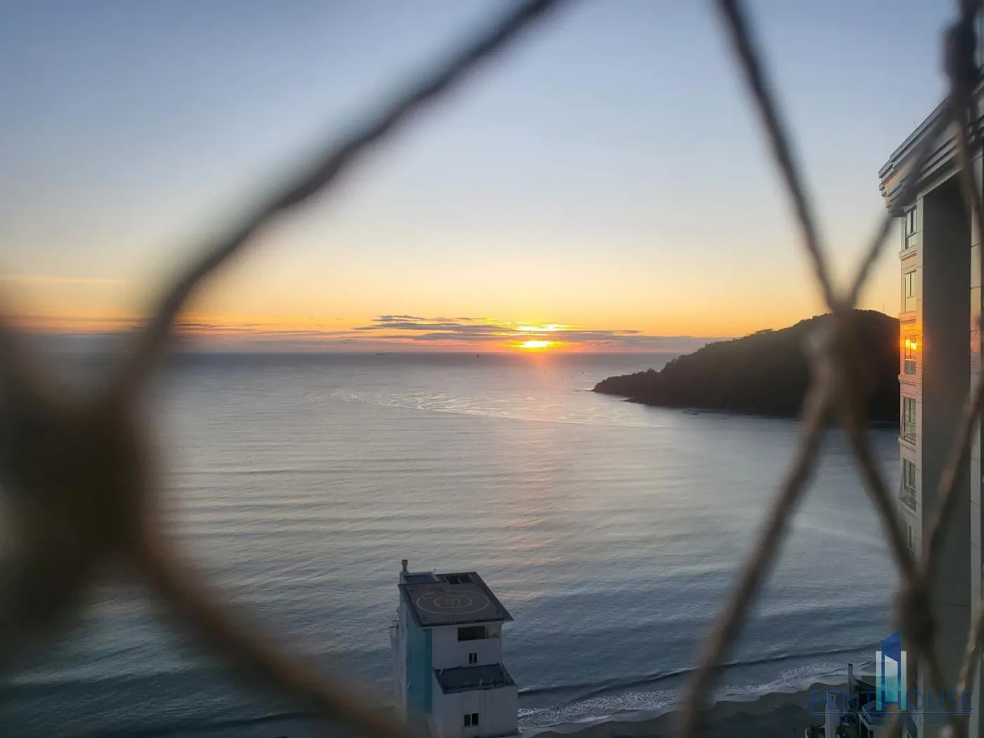 Imagem Apartamento Quadra Mar para Venda em Balneário Camboriú, CENTRO, 4 dormitórios, 2 suítes, 4 banheiros, 5 vagas