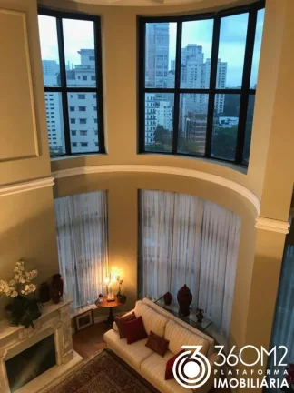 Imagem Apartamento Duplex para Venda em São Paulo / SP no bairro Moema