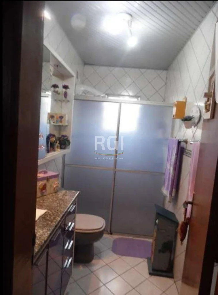Imagem Casa para Venda - 150m², 3 dormitórios, sendo 1 suites, 5 vagas - Vila Ipiranga