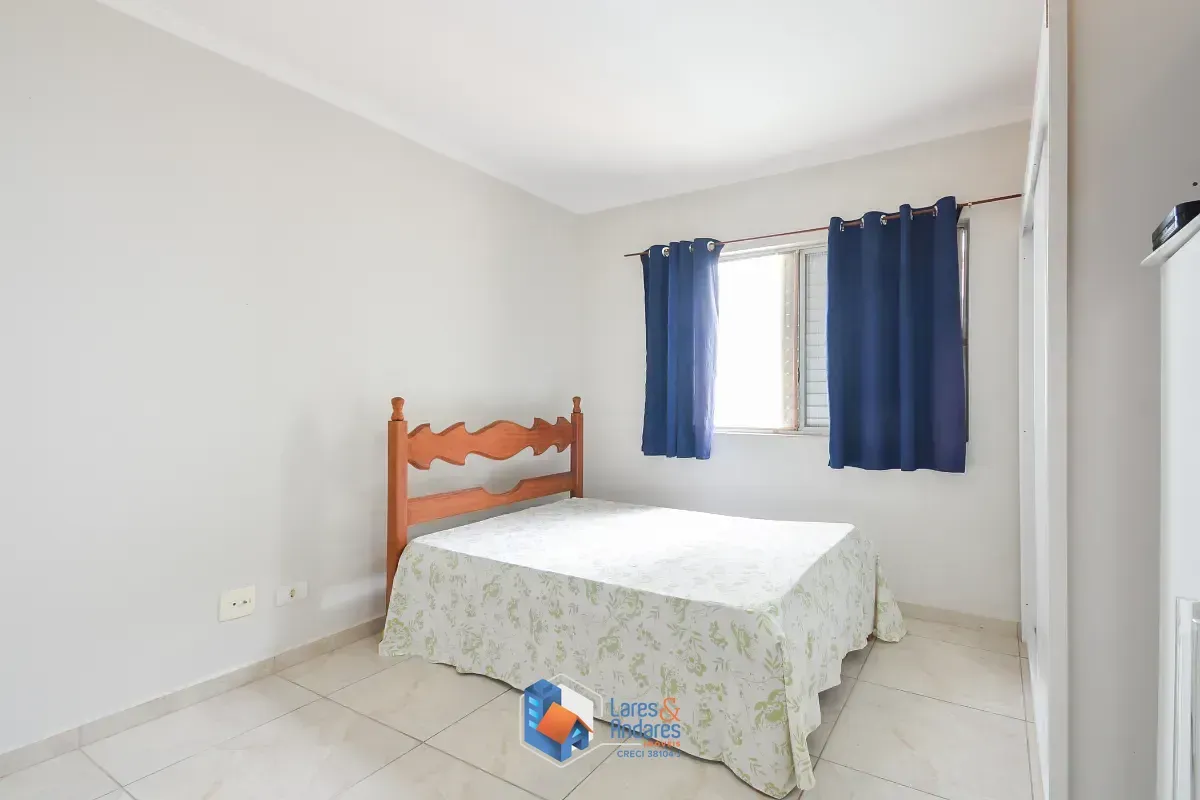 Imagem Casa para venda em Vila Monumento com 8 quartos, 200m²