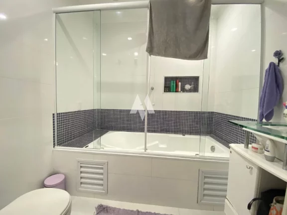 Imagem Casa Sobreposta alta à venda com 4 suítes com piscina no bairro Aparecida em Santos/SP