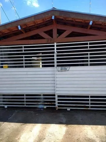 Imagem Casa à venda 2 Quartos, 1 Suite, 2 Vagas, 125M², Conjunto Residencial Araretama, Pindamonhangaba - SP