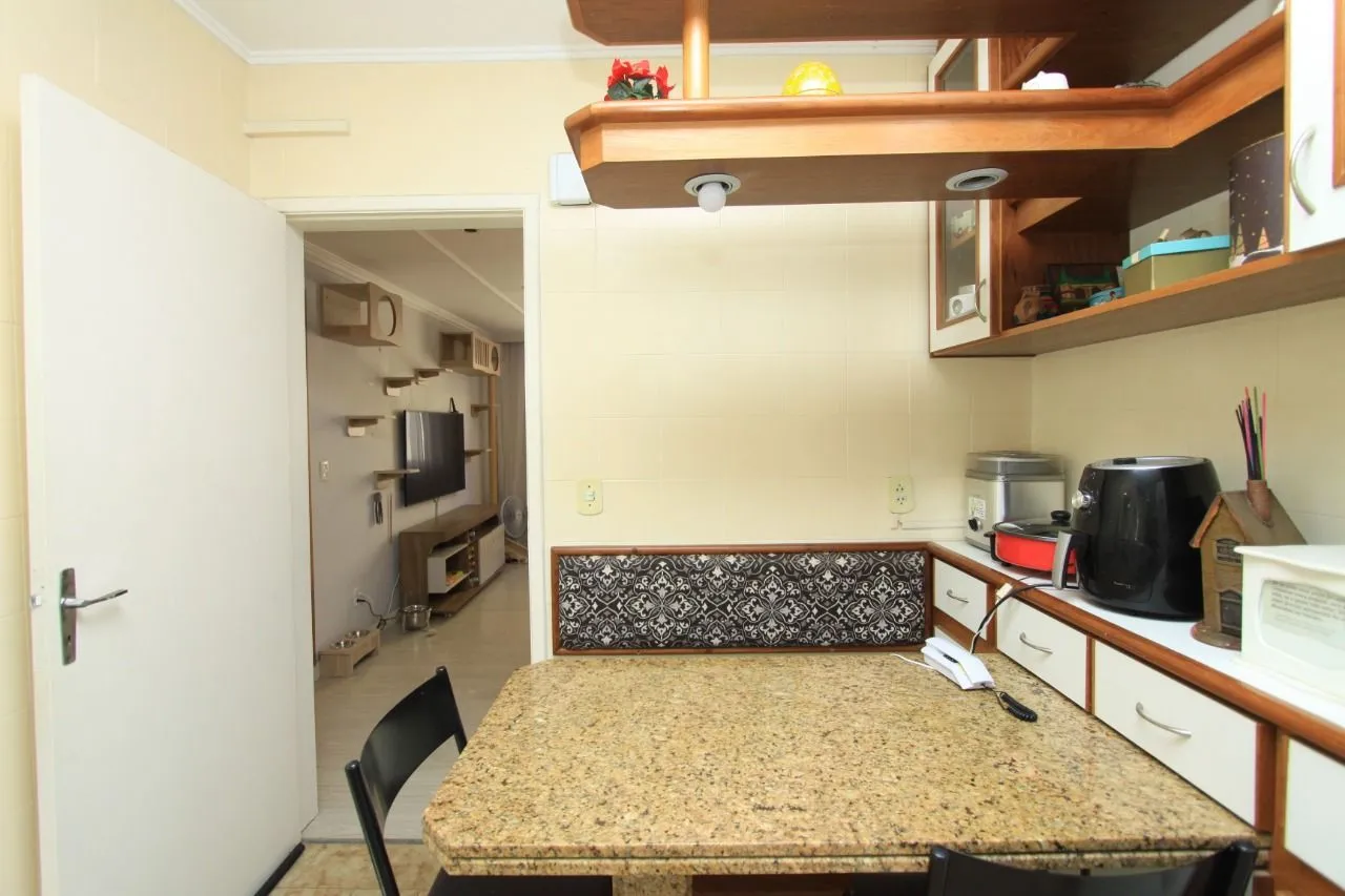 Imagem Apartamento 2 dormitórios, 1 vaga, no bairro Jardim Botânico, Porto Alegre/RS