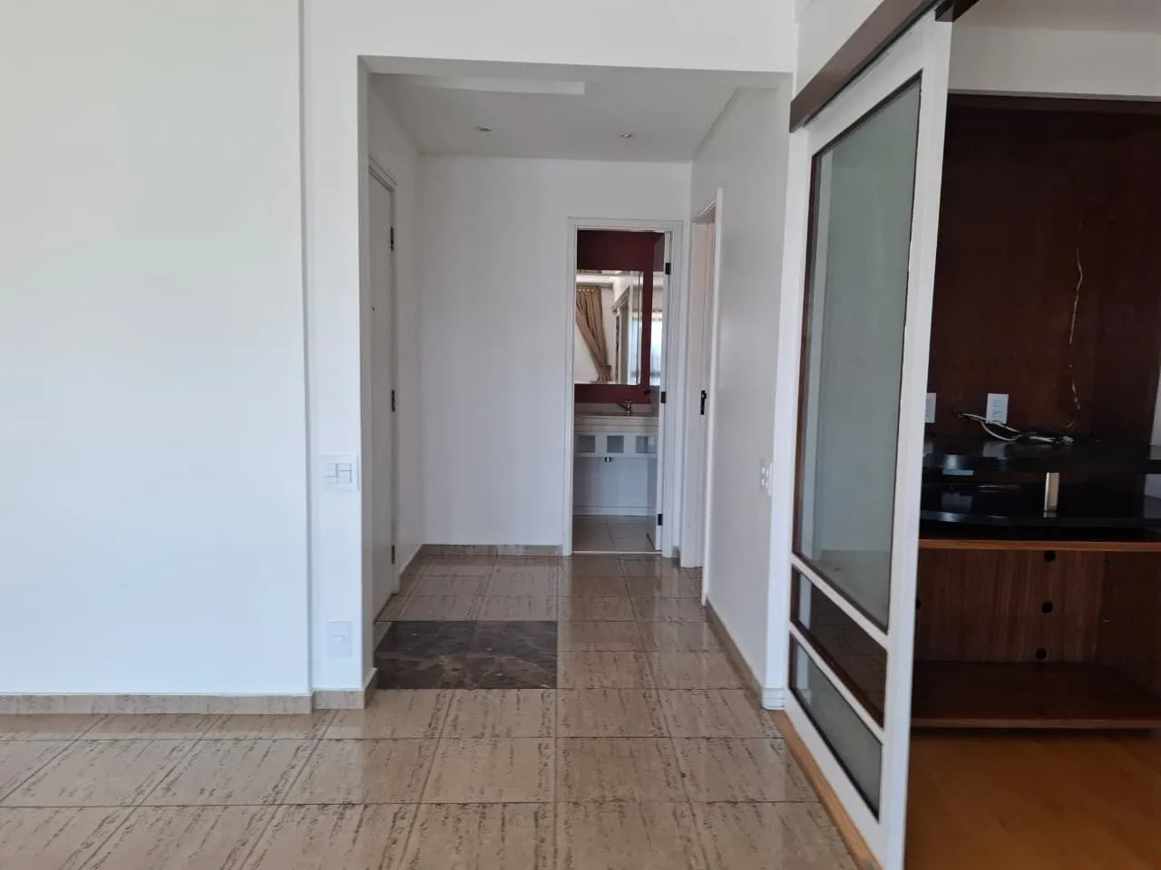 Imagem Apartamento a venda com 4 dormitórios, 3 suítes, 4 vagas, Panambi, Varanda Goumert