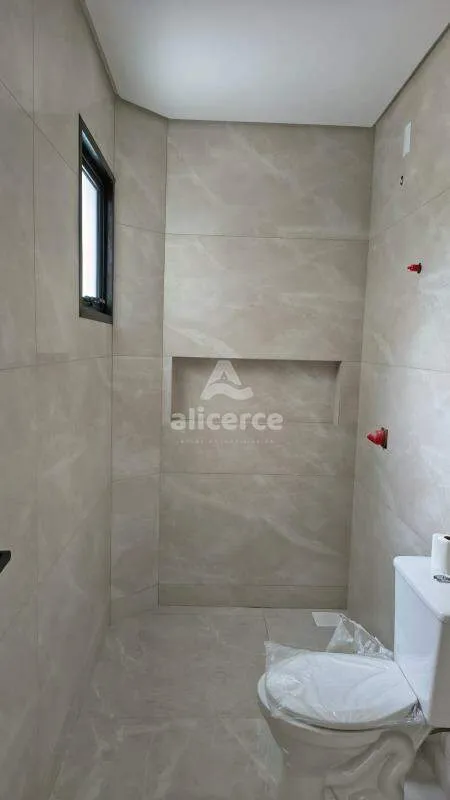 Imagem CASA DUPLEX DE ALTO PADRÃO À VENDA | 179m² PRIVATIVOS | BARREIROS | SÃO JOSÉ/SC