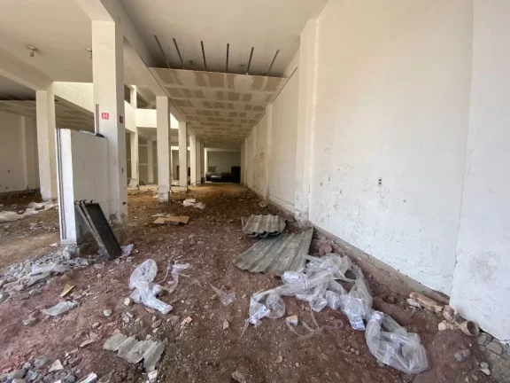 Imagem Salão para alugar, 180 m² por R$ 8.760,00/mês - Centro - Poá/SP