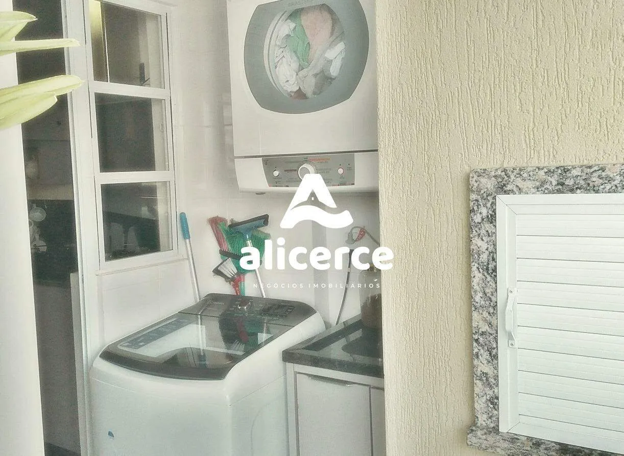 Imagem Apartamento à venda com 3 quartos 1 suíte, 92m² em Barreiros São José