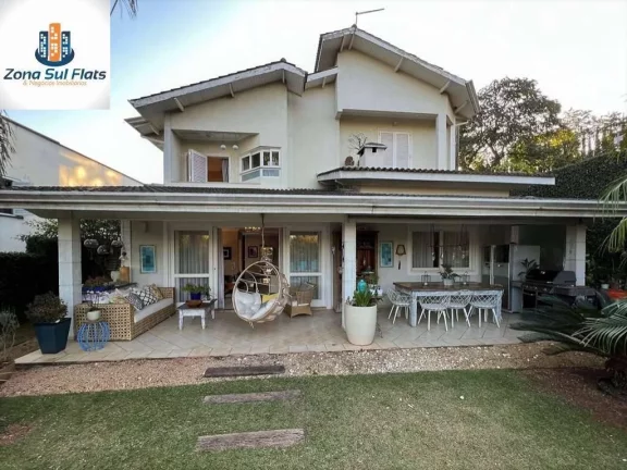 Imagem Casa Alto Padrão à Venda Na Granja Viana Com 4 Suítes e 5 Vagas