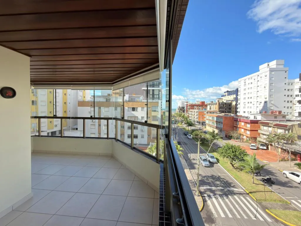 Foto do imóvel: Apartamento 3 Dormitórios - Bairro -- em Avenida Ruda