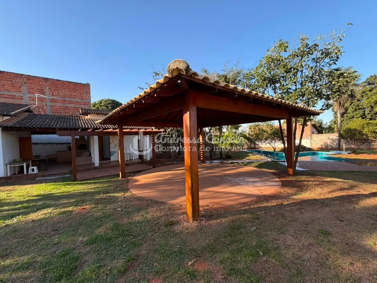 Imagem Chácara com 2 dormitórios à venda, 1114 m² por R$ 400.000,00 - Estância Vila Azul - São José do Rio Preto/SP