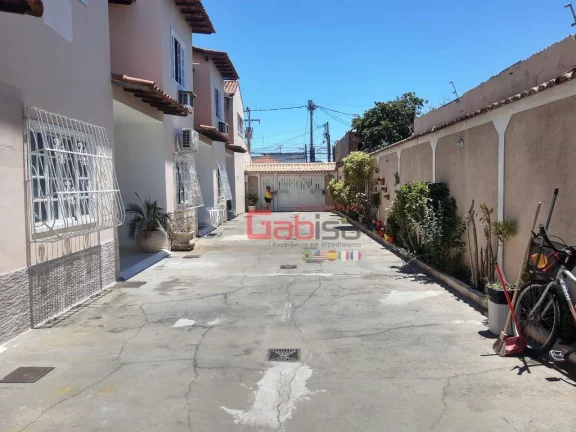 Imagem Casa com 3 dormitórios à venda, 79 m² por R$ 430.000,00 - São Cristóvão - Cabo Frio/RJ