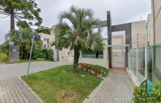 Imagem Apartamento localização privilegiada, 02 quartos, vaga, no Santa Cândida em Curitiba - PR