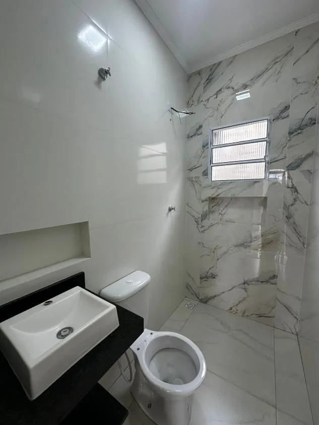 Imagem INCRIVEL CASA COM PISCINA A VENDA NA NOVA ITANHAÉM