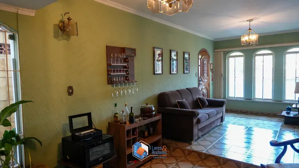Imagem Sobrado para venda em Vila Madalena com 3 quartos, sendo 1 suíte, 322m²