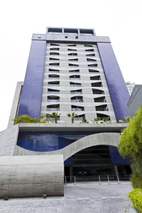 Imagem Flat disponível para venda no Hotel Address Faria Lima by Intercity, com 42m², 1 dormitório e 1 vaga