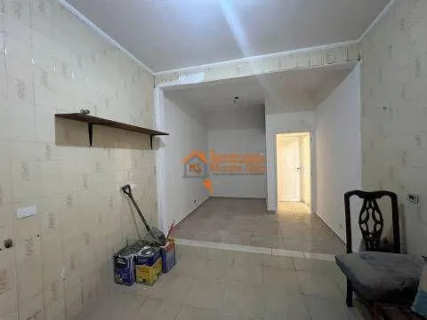 Imagem Sobrado com 3 dormitórios à venda por R$ 900.000,00 - Vila Rosália - Guarulhos/SP