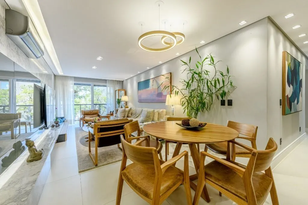 Imagem **Apartamento de 3 Quartos com 2 Suítes e 2 Vagas de Garagem na Tristeza, Porto Alegre, RS**